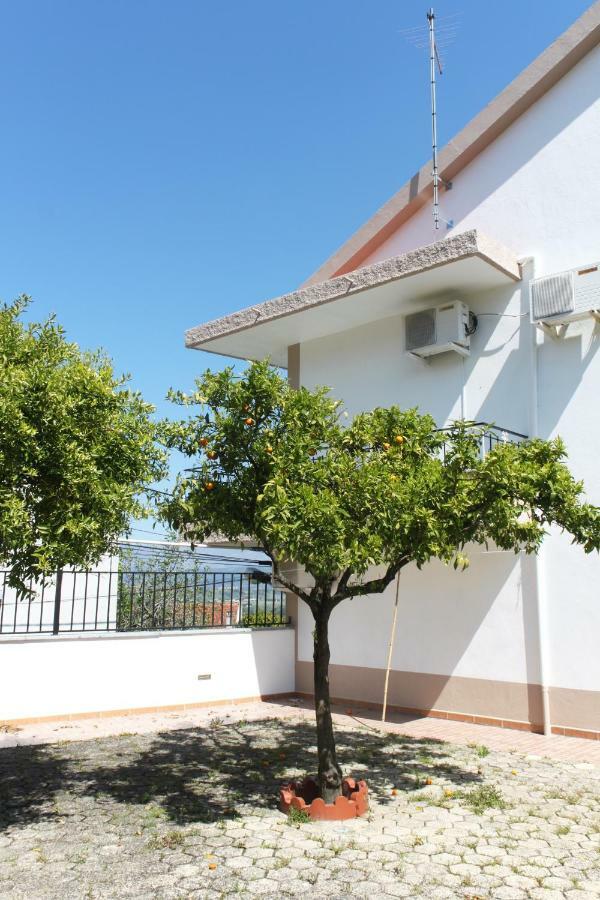 Casa Do Neto Tiago Villa Fundao Luaran gambar